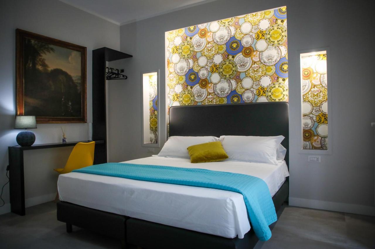 Principessa Isabella Luxury Rooms Salerno Luaran gambar