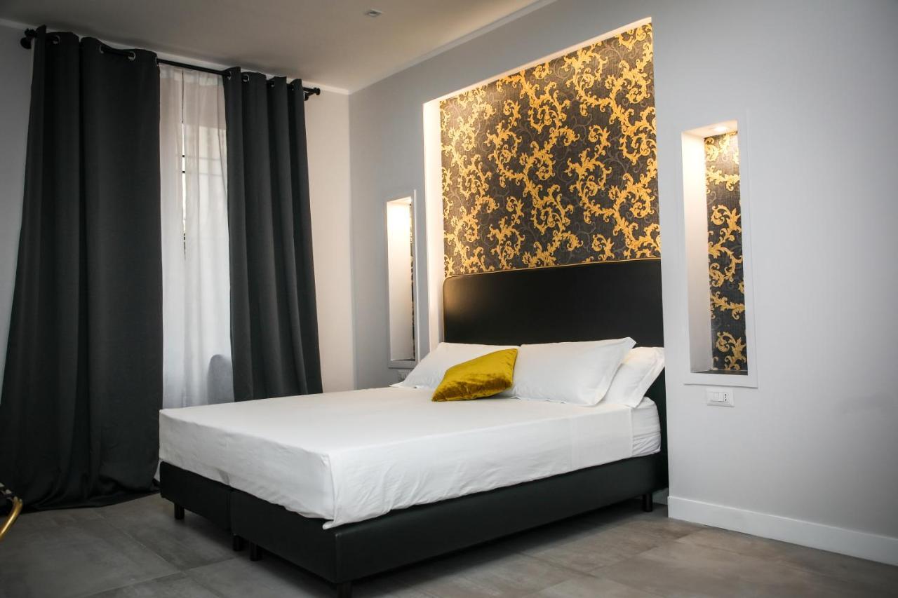Principessa Isabella Luxury Rooms Salerno Luaran gambar