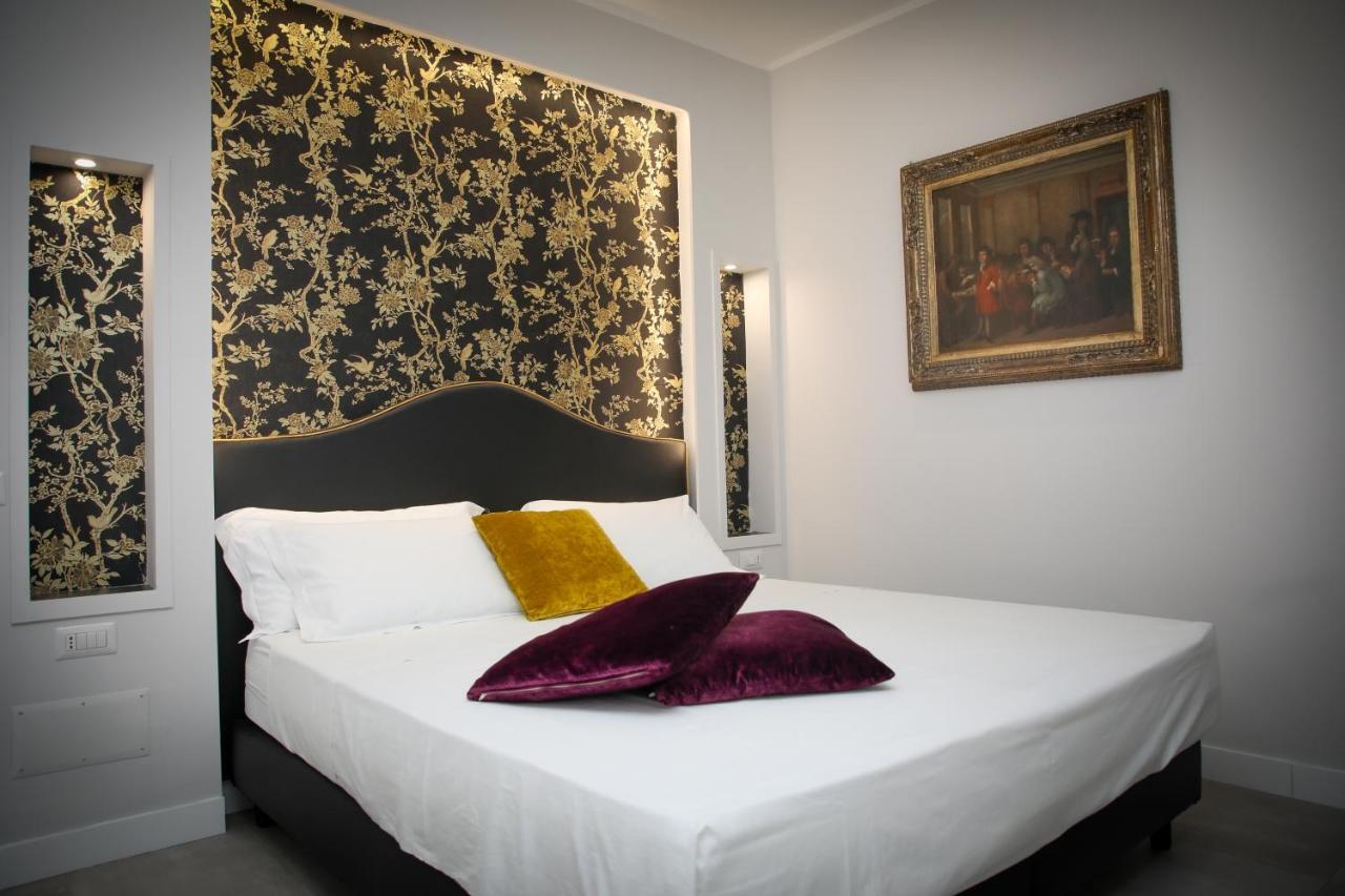 Principessa Isabella Luxury Rooms Salerno Luaran gambar